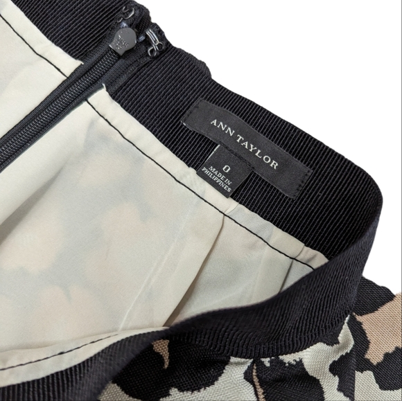 Ann Taylor Animal Print Skirt 0 - Picture 4 of 6